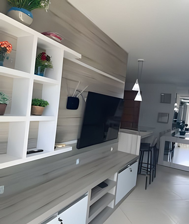 Lindo Apto na Praia de Bombas.