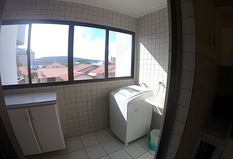 Apto de 3 dorm. com Vista para o Mar