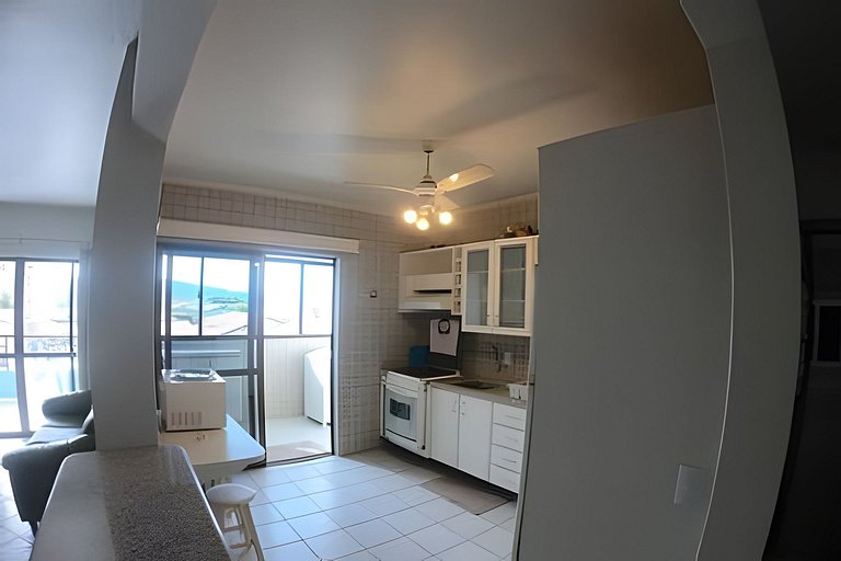 Apto de 3 dorm. com Vista para o Mar