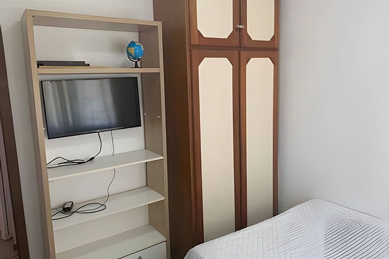 Linda Casa Beira Mar, Centro de Bombinhas SC.