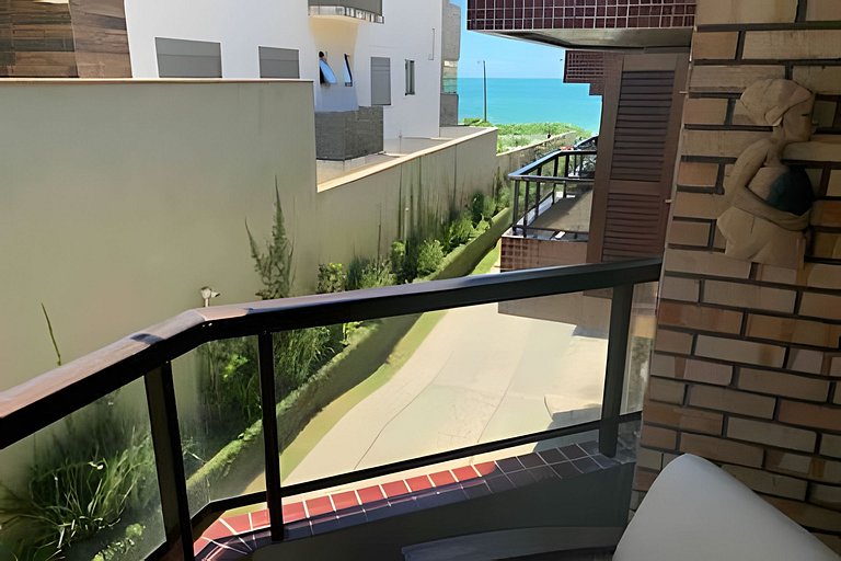 Linda Casa Beira Mar, Centro de Bombinhas SC.