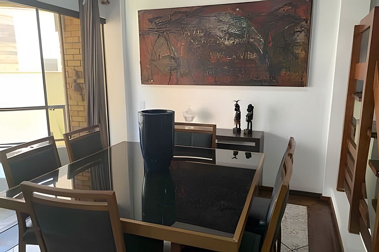 Linda Casa Beira Mar, Centro de Bombinhas SC.